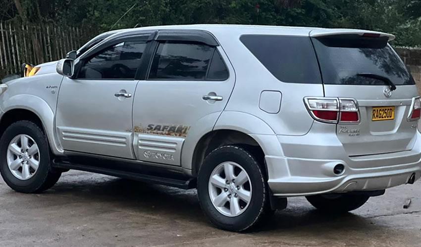 Nyungwe Forest 4×4: Explore Chimpanzee Habitats Rwanda car hire Nyungwe Forest 4x4 Why Rent a Car Rwanda Self-Drive in Kigali and why we are Adaptable Car Rental in Rwanda. Rwanda Car Rental with Driver for Wildlife Safaris in Rwandan Tourism