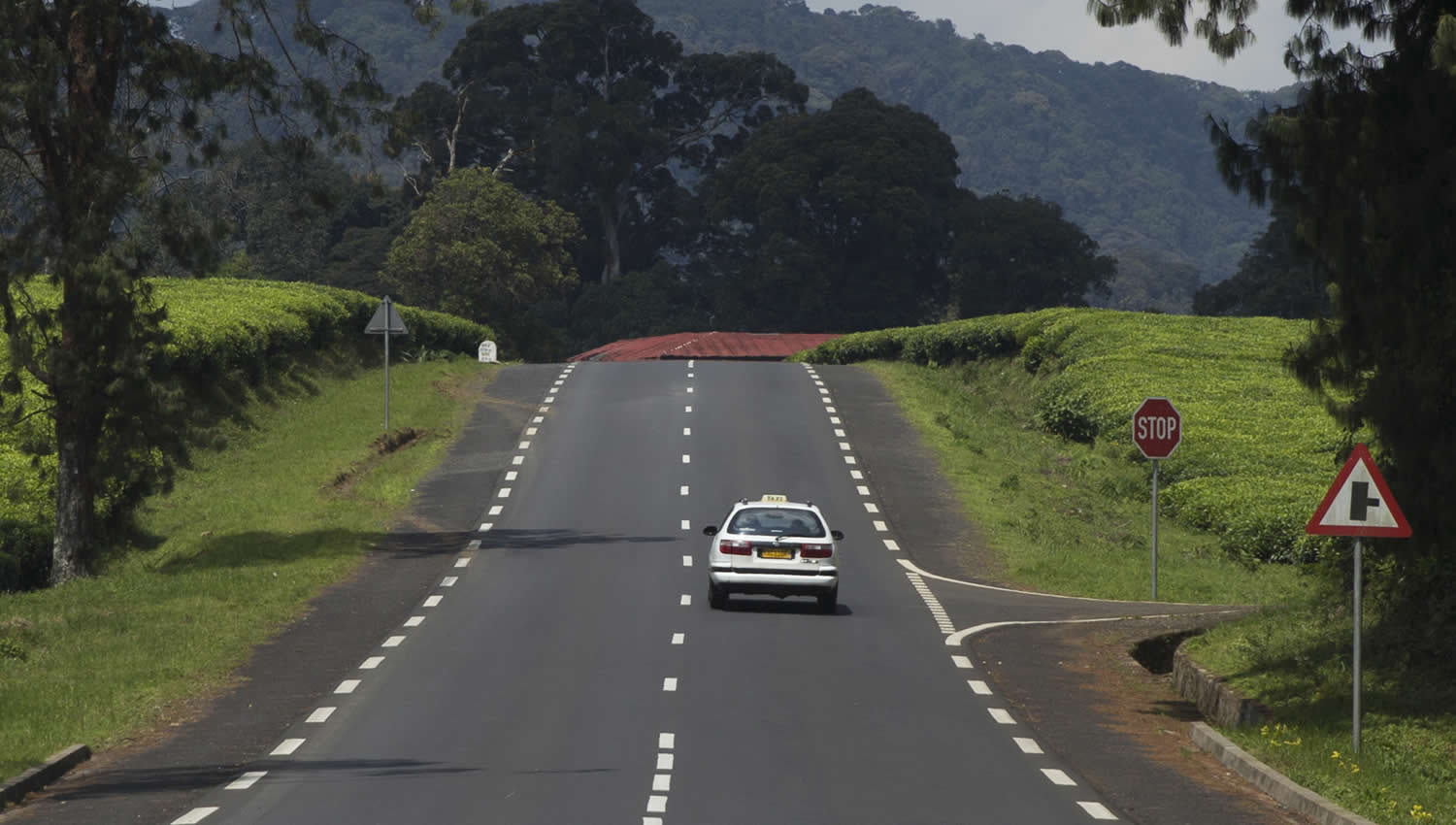 Kigali Monthly Car Rental: Best NGO vehicle lease in Rwanda 2026 Traffic Guide Kigali Rwanda Pickup Truck Hire Rwanda Long-Term Car Rental Rwanda: Monthly Kigali Car rental Cheap Car Rental Rwanda: Affordable Kigali Self-Drive Car rental